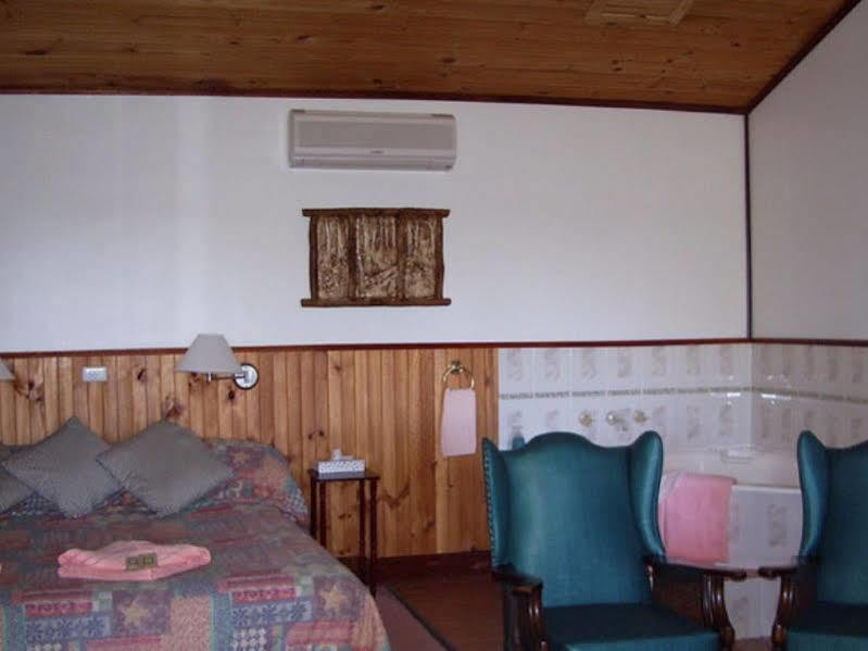Cedar Lodge Cabins Mount Victoria Esterno foto